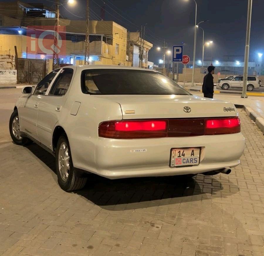 تويوتا كراون